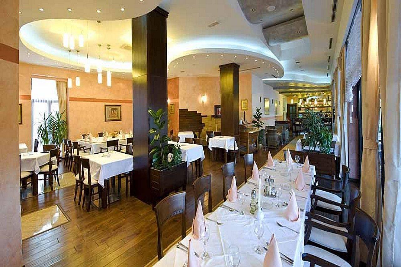 比哈奇欧泊酒店 Bihać 外观 照片